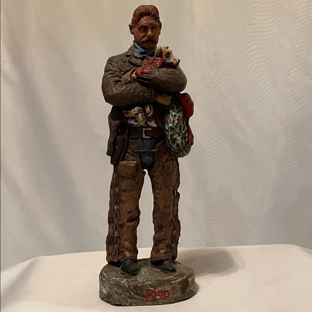 “Christmas on the Range” Michael Garman Sculpture